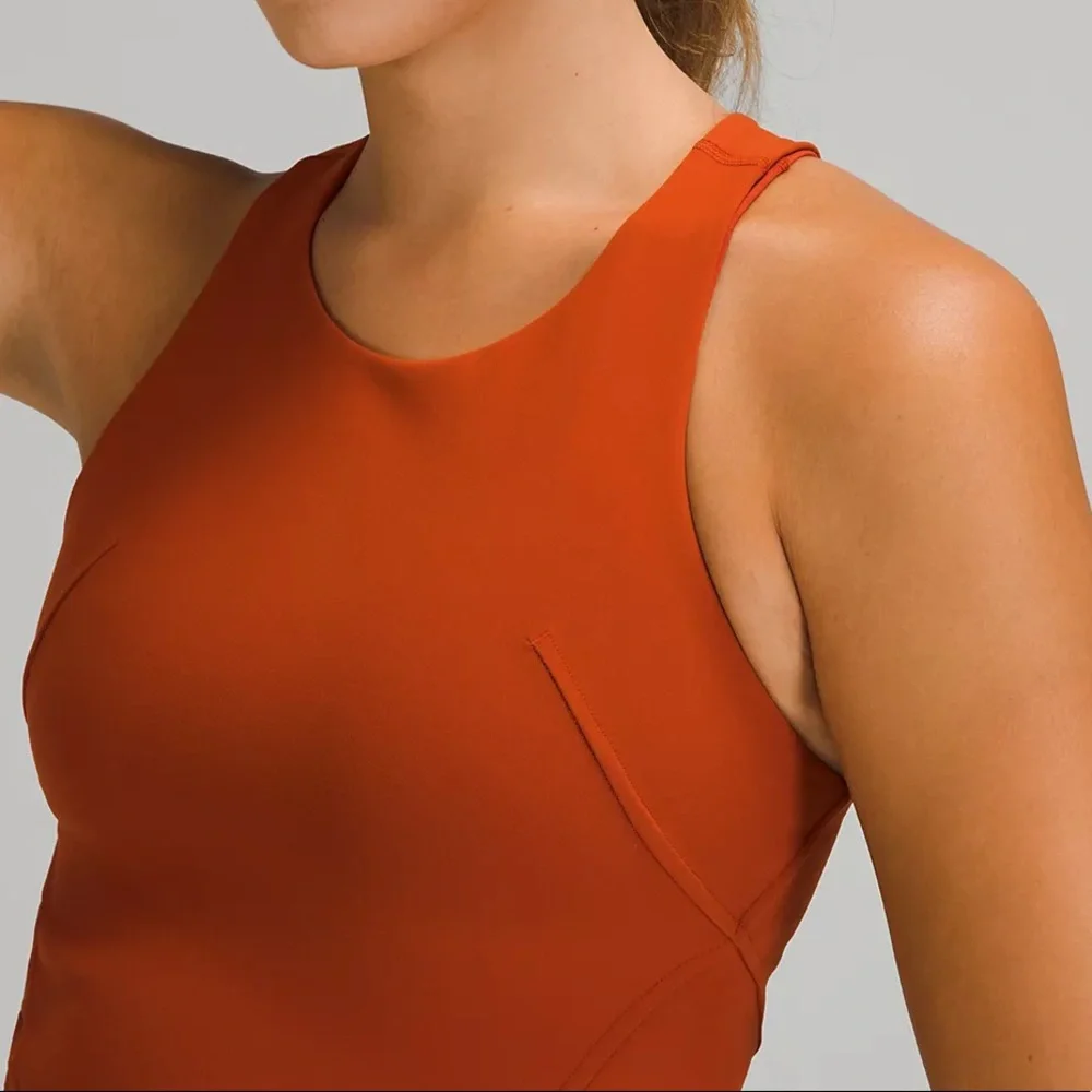 NWT Lululemon Invigorate Training Tank Top - Picture 4 of 6